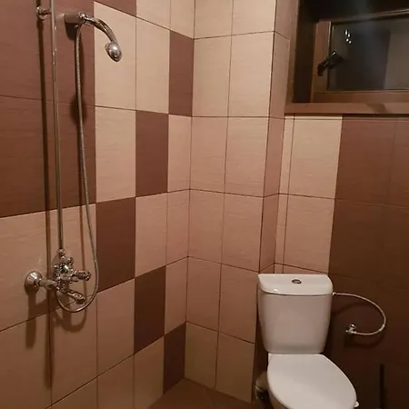 за гости в село любовище Guest house